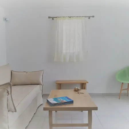 Charissi Hotel Mykonos Town