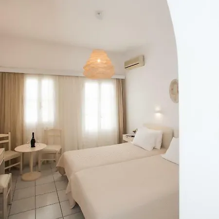 Hotell Charissi 3*