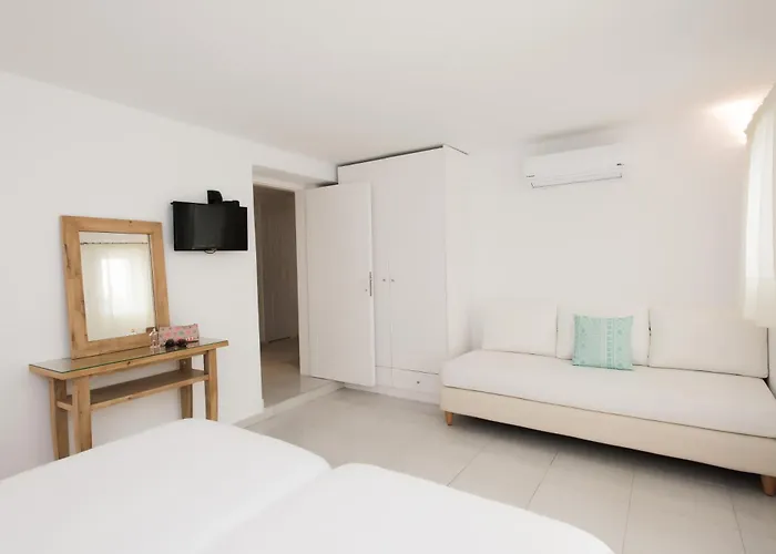 Charissi Hotel Mykonos Town