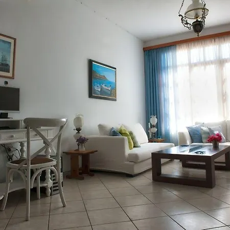 Charissi Otel 3*