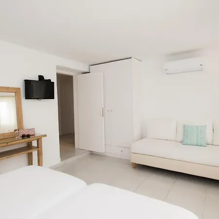 Charissi Hotel Mykonos Town