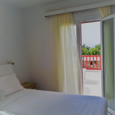 شاريسي 3* Mykonos Town