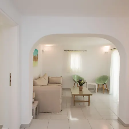 شاريسي 3* Mykonos Town