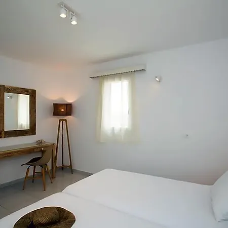 Hotel Charissi 3*