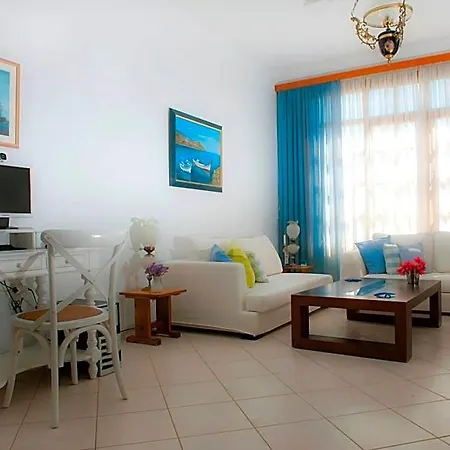 Hotel Charissi 3*