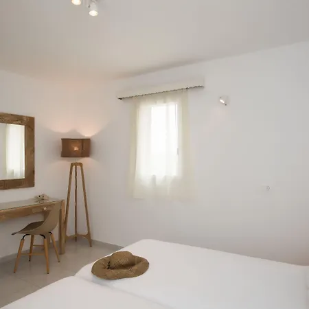 Hotel Charissi 3*