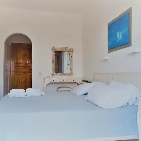 شاريسي Mykonos Town