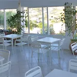 Otel Charissi 3*