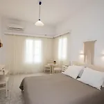 Otel Charissi Mykonos Town
