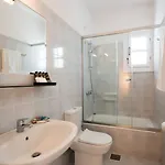 Otel Charissi