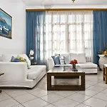 Charissi Otel 3*