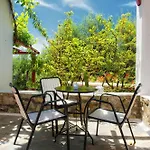 Charissi Otel 3*