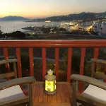 Otel Charissi